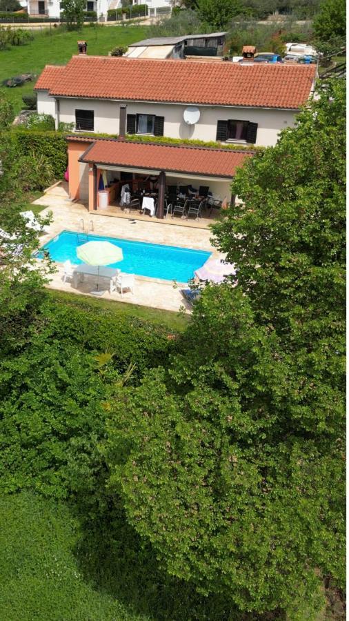Villa Antonci-18, Pool, 3 Houses, Jacuzzi, Private Territory Antonci  Buitenkant foto